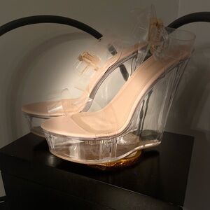 *See What I Want Wedges Fashion Nova Size 8.5US